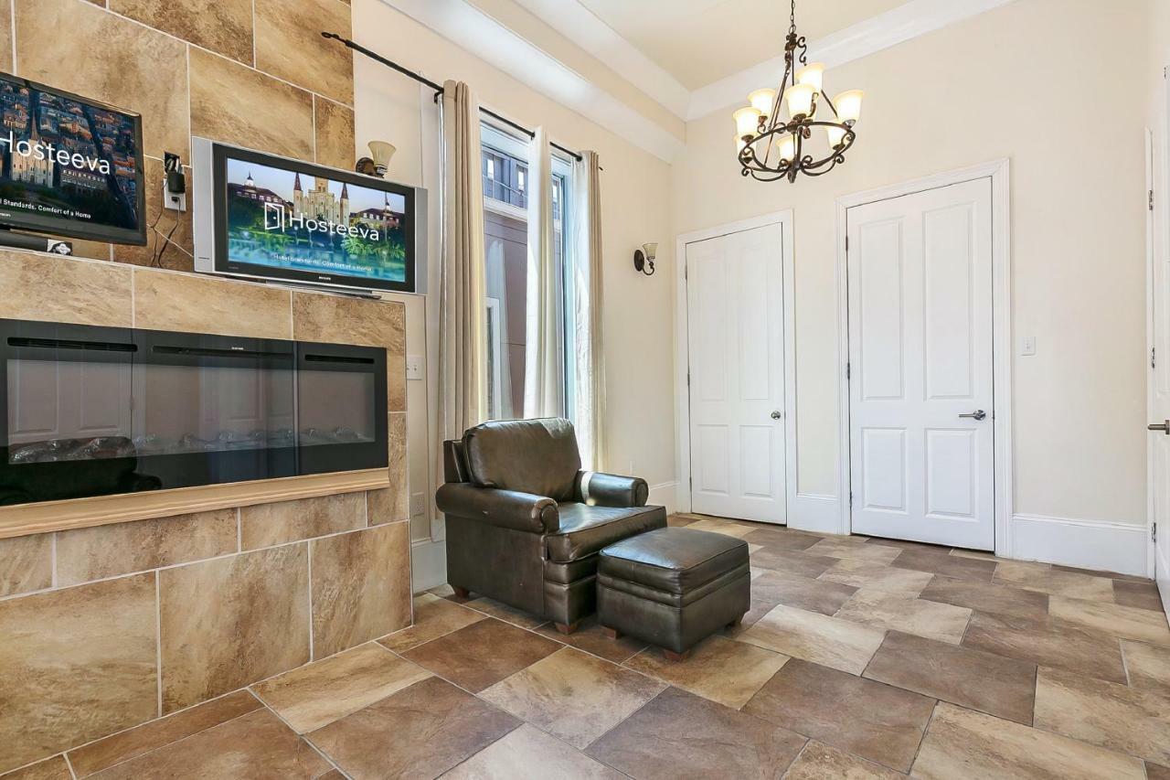 Spacious 4Br Condo On Carondelet Near All Hot Spo Nova Orleães Exterior foto