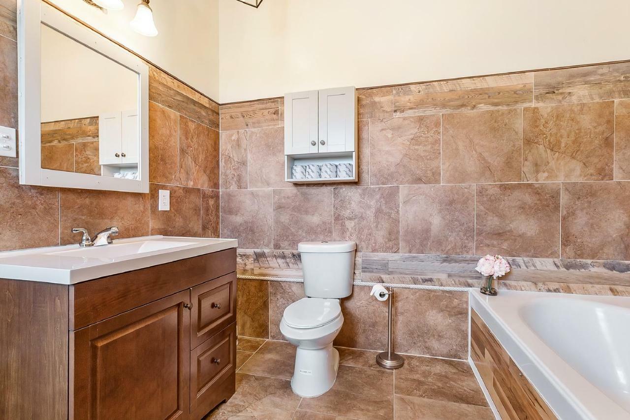 Spacious 4Br Condo On Carondelet Near All Hot Spo Nova Orleães Exterior foto